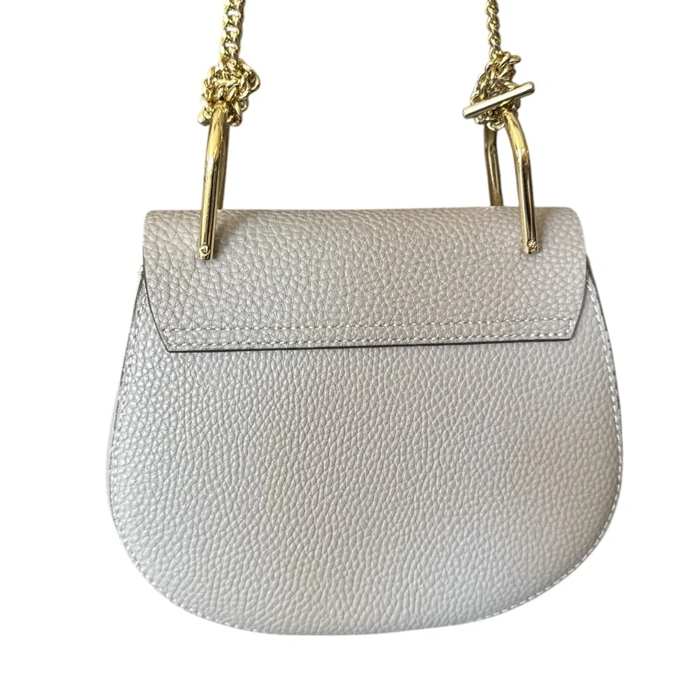LACATTURA Lige Taupe Leather Crossbody - Picture 6 of 9